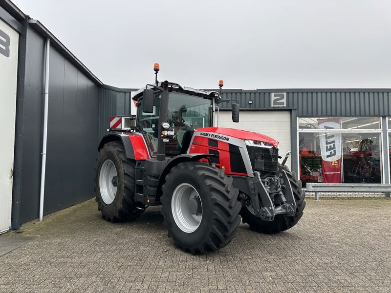 Traktor del tipo Massey Ferguson 8S.205 DYNA-VT EXCLUSIVE, Neumaschine In MARIENHEEM (Immagine 1)