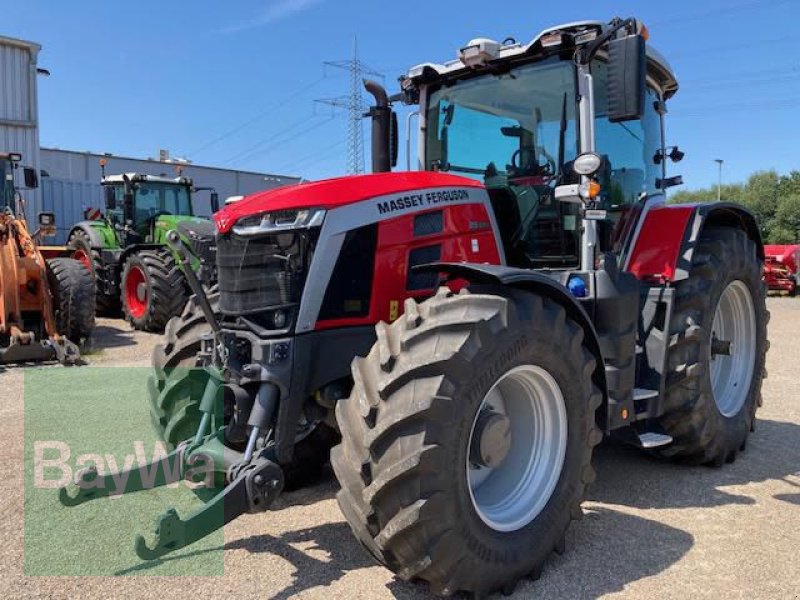 Traktor типа Massey Ferguson 8S.225 DYNA-7 EXCLUSIVE, Gebrauchtmaschine в Großweitzschen  (Фотография 1)