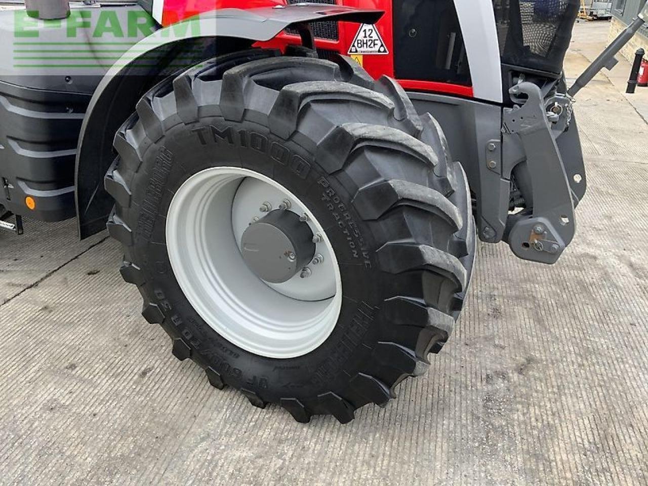 Traktor του τύπου Massey Ferguson 8s.225 exclusive dyna-vt tractor Exclusive, Gebrauchtmaschine σε SHAFTESBURY (Φωτογραφία 12)