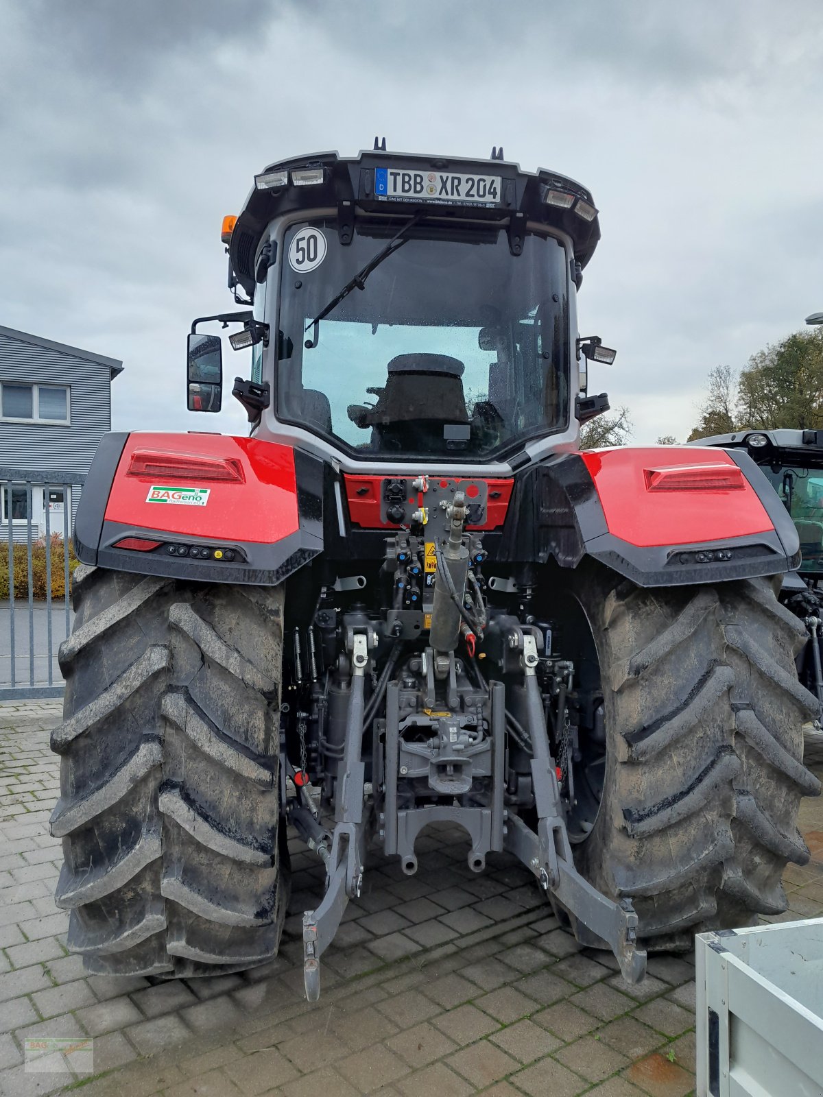 Traktor tip Massey Ferguson 8S.225, Gebrauchtmaschine in Ingelfingen-Stachenhausen (Poză 2)