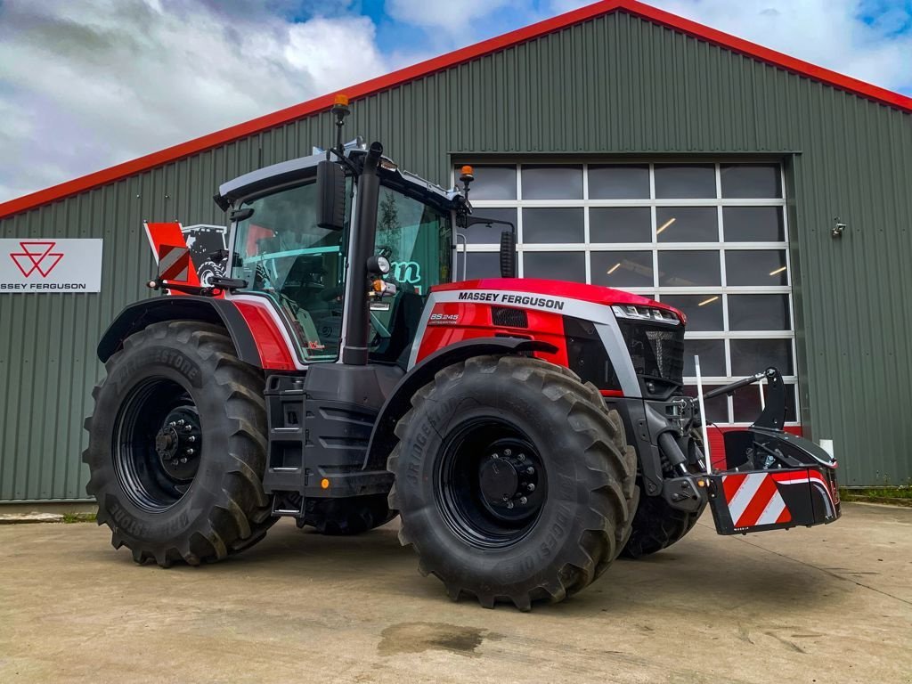 Traktor of the type Massey Ferguson 8S.245 DYNA-VT EXCLUSIVE, Neumaschine in MARIENHEEM (Picture 1)