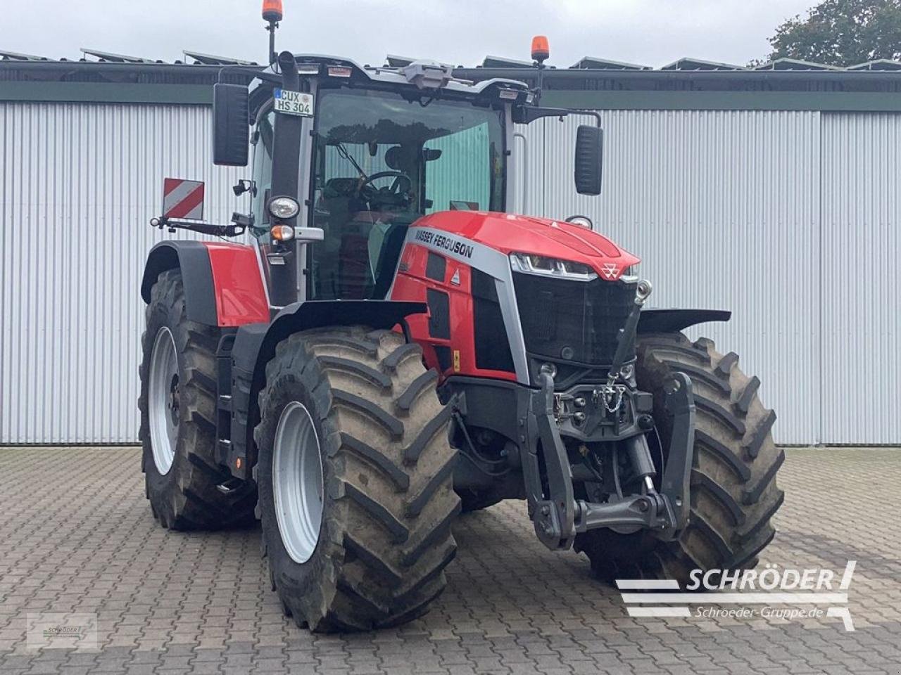 Traktor du type Massey Ferguson 8S.245 DYNA-VT EXCLUSIVE, Neumaschine en Lastrup (Photo 1)