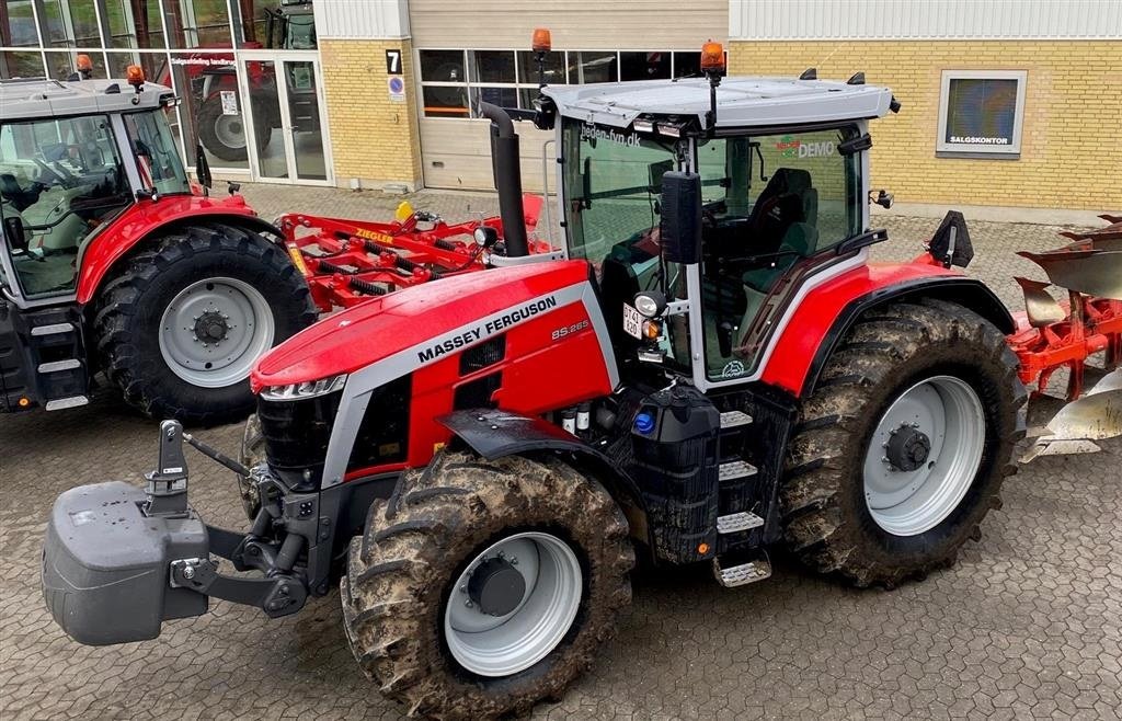 Traktor typu Massey Ferguson 8S.265 Dyna VT EXCLUSIVE Trimble RTK afstyringsanlæg, Gebrauchtmaschine v Ringe (Obrázok 1)