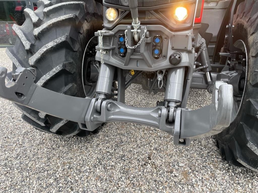 Traktor του τύπου Massey Ferguson 8S.305 Dyna VT Demo kørt 230 timer, Gebrauchtmaschine σε Hadsten (Φωτογραφία 3)