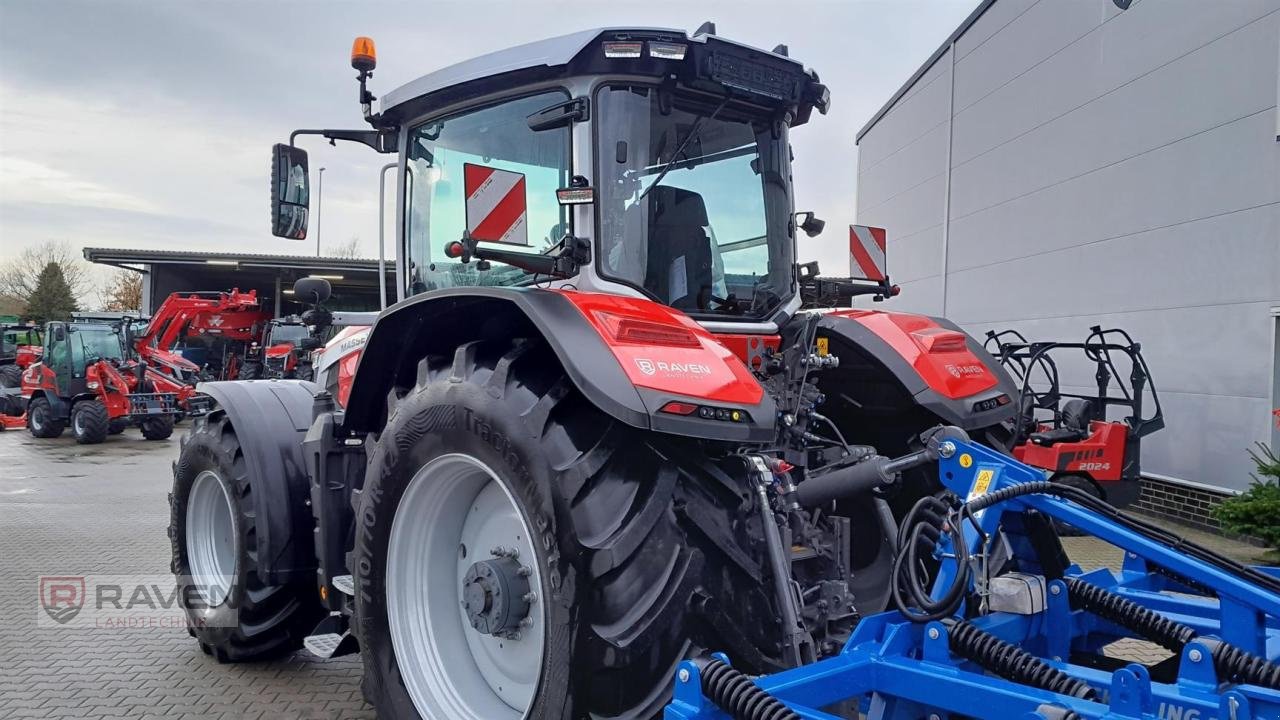 Traktor типа Massey Ferguson 8S.305 Dyna-VT Exclusive, Neumaschine в Sulingen (Фотография 3)