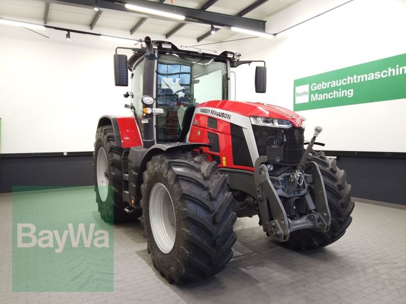 Traktor van het type Massey Ferguson 8S.305 DYNA-VT EXCLUSIVE, Gebrauchtmaschine in Manching (Foto 3)