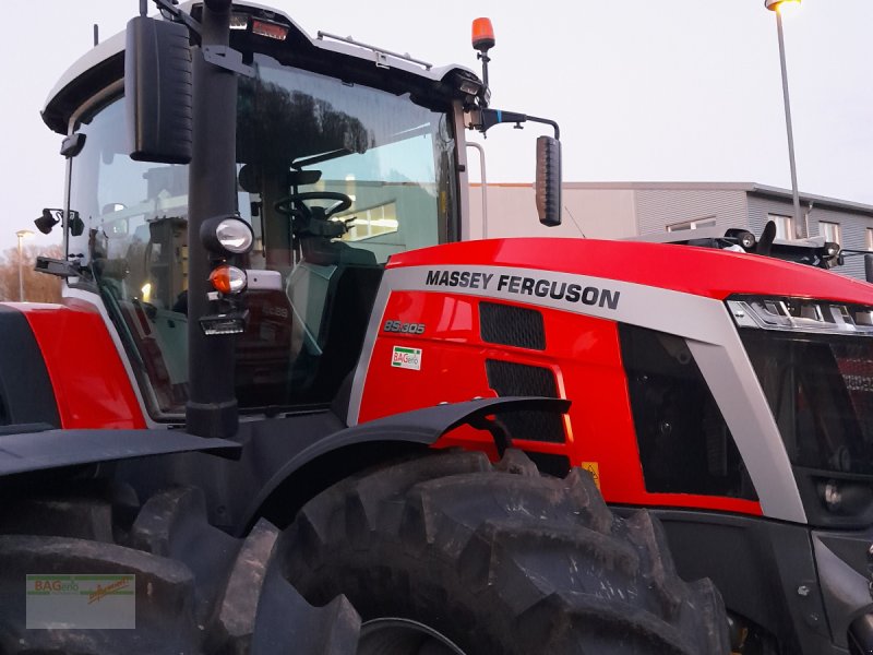 Traktor van het type Massey Ferguson 8S.305 Dyna VT, Neumaschine in Ingelfingen-Stachenhausen (Foto 1)