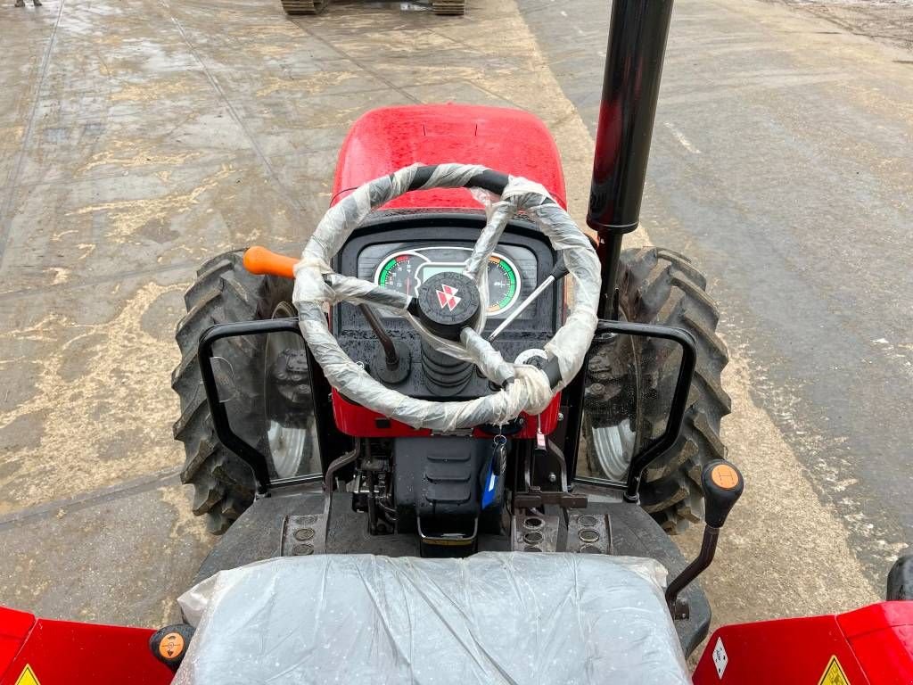 Traktor Türe ait Massey Ferguson 9500 Smart 4WD 58HP - New / Unused, Neumaschine içinde Veldhoven (resim 8)