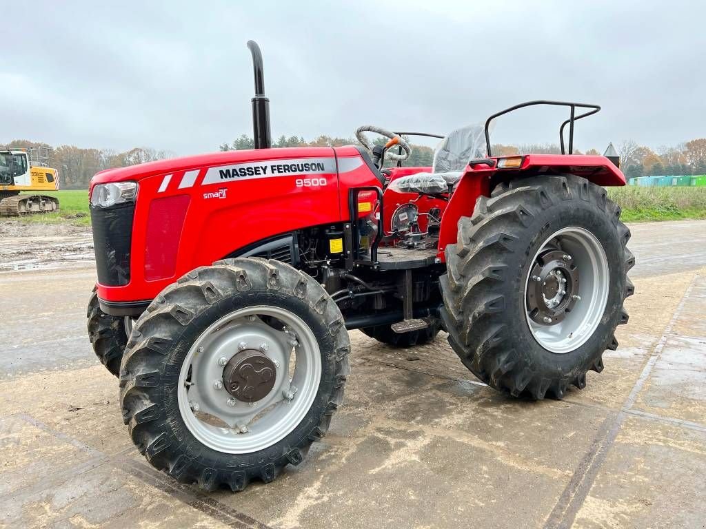 Traktor del tipo Massey Ferguson 9500 Smart 4WD 58HP - New / Unused, Neumaschine en Veldhoven (Imagen 1)