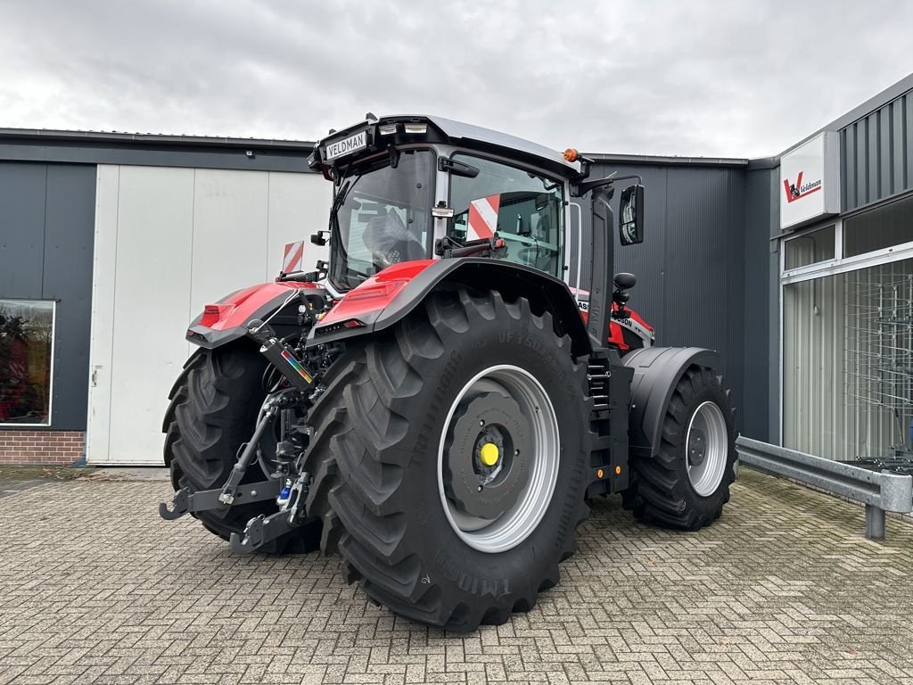 Traktor of the type Massey Ferguson 9S.425 DYNA-VT EXCLUSIVE, Neumaschine in MARIENHEEM (Picture 7)