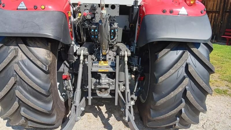 Traktor typu Massey Ferguson GEBR. MF 5S.145, Gebrauchtmaschine w Eichendorf (Zdjęcie 4)