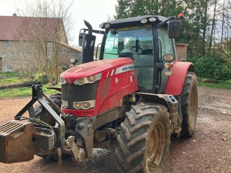 Traktor of the type Massey Ferguson MASSEY 6613 DYNA 6, Gebrauchtmaschine in AUTUN (Picture 1)