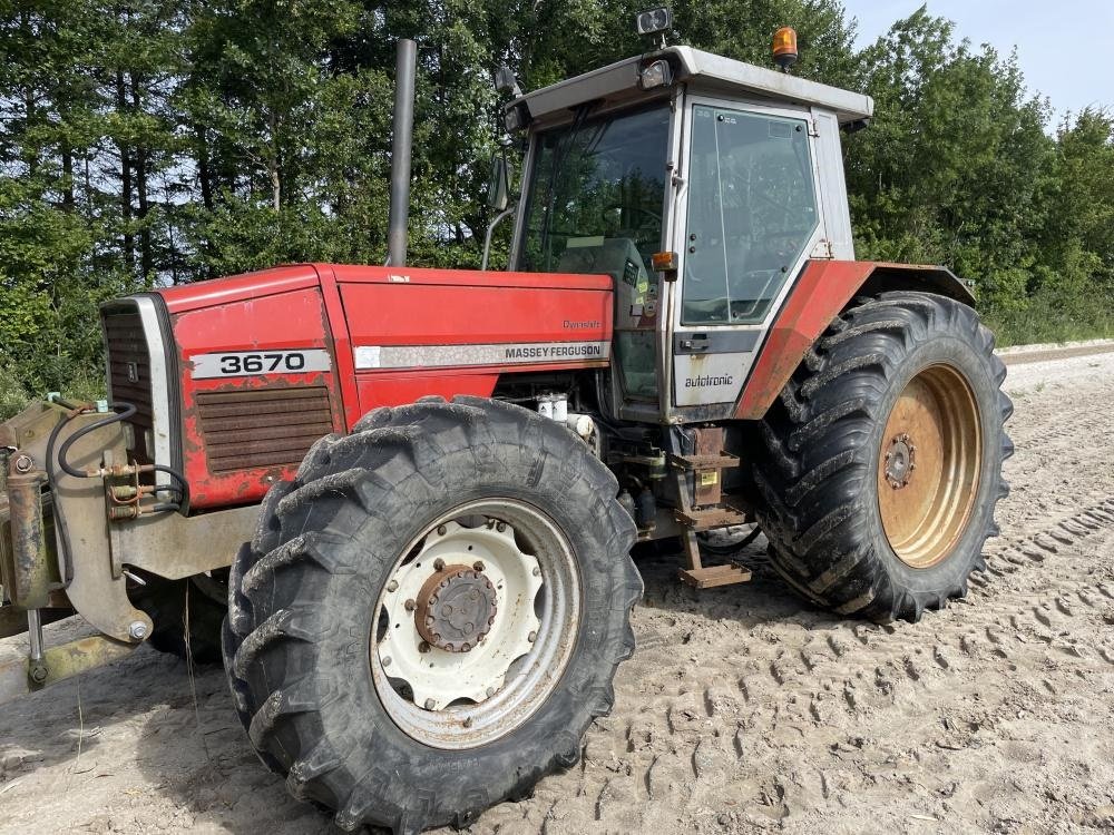 Traktor Türe ait Massey Ferguson Massey Ferguson 3670 Dynashift, Gebrauchtmaschine içinde Dronninglund (resim 1)