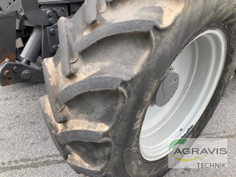 Traktor του τύπου Massey Ferguson MASSEY FERGUSON 5710 SL DYNA-4, Gebrauchtmaschine σε Melle-Wellingholzhausen (Φωτογραφία 21)