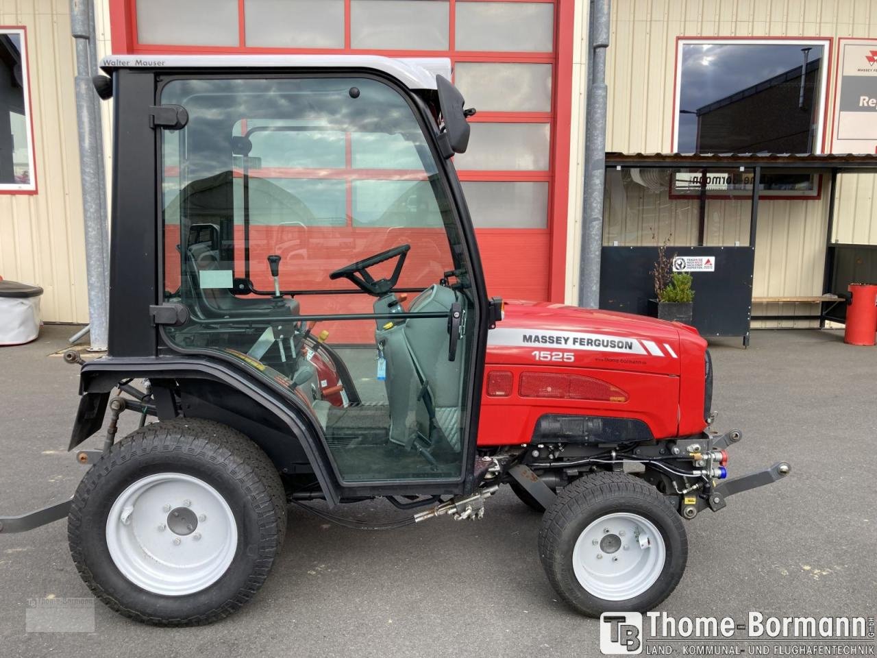 Traktor van het type Massey Ferguson MF 1525 HP, Gebrauchtmaschine in Prüm (Foto 10)