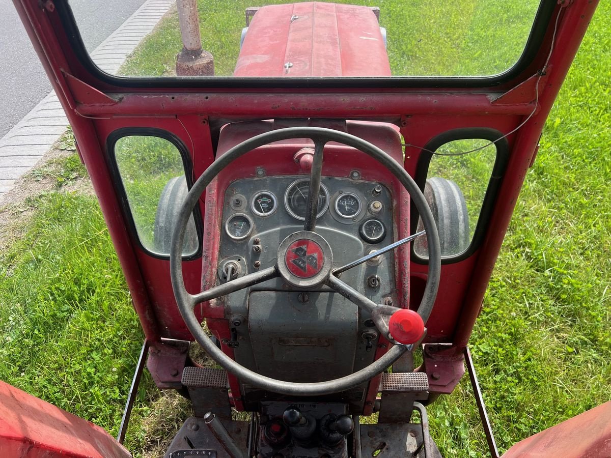 Traktor типа Massey Ferguson MF 165, Gebrauchtmaschine в NATTERNBACH (Фотография 12)