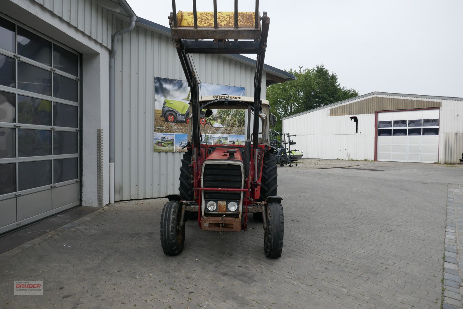 Traktor Türe ait Massey Ferguson MF 260 + Baas Frontlader, Gebrauchtmaschine içinde Dorfen (resim 2)