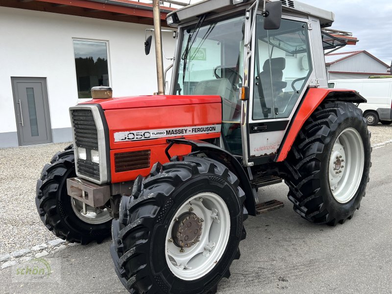 Traktor типа Massey Ferguson MF 3050 - wenig gelaufen - Reifen und Kupplung neu, Gebrauchtmaschine в Burgrieden