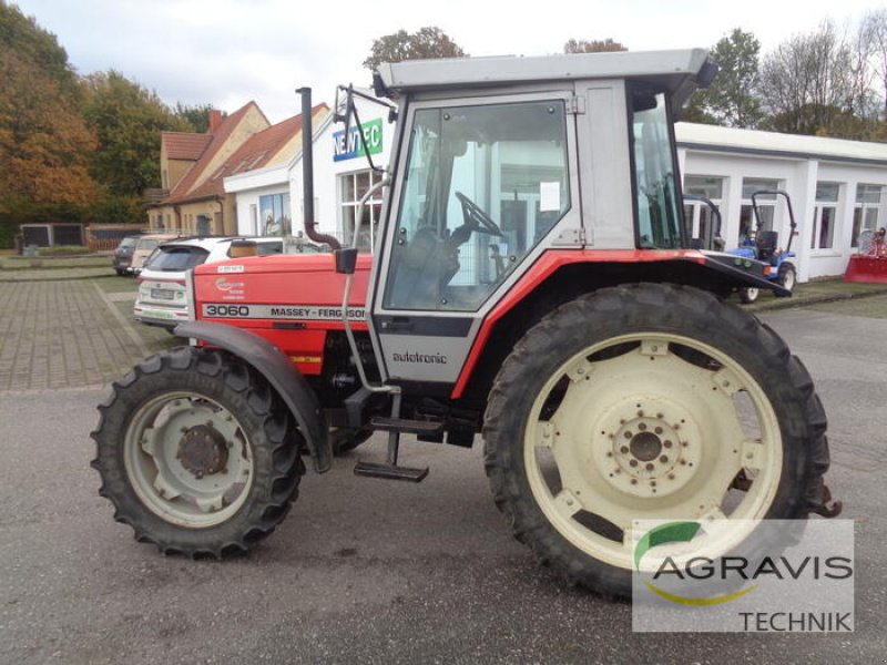 Traktor типа Massey Ferguson MF 3060, Gebrauchtmaschine в Nartum (Фотография 10)