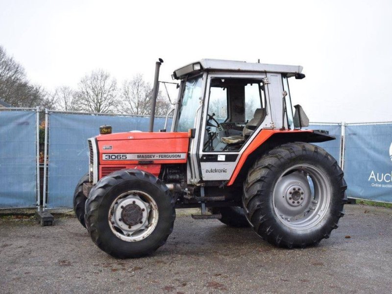 Traktor του τύπου Massey Ferguson MF 3065 S, Gebrauchtmaschine σε Antwerpen (Φωτογραφία 1)