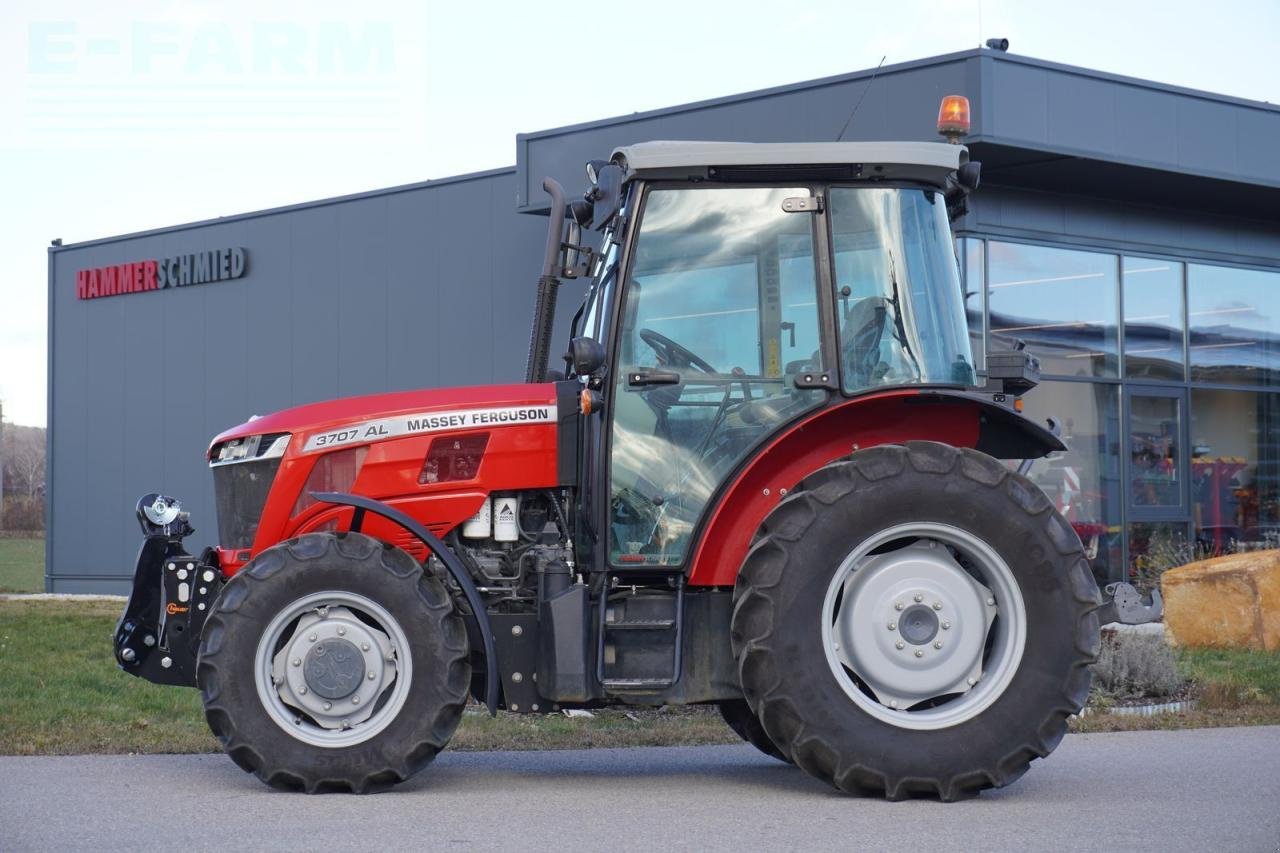 Traktor des Typs Massey Ferguson mf 3707 al, Gebrauchtmaschine in Korneuburg (Bild 1)