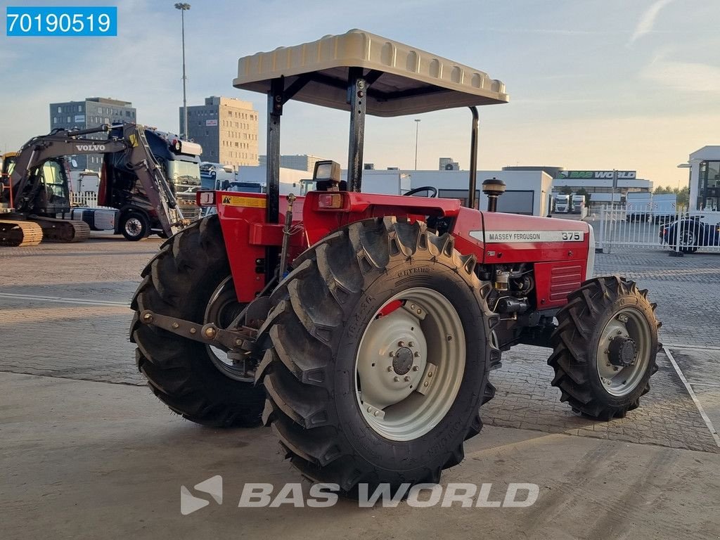 Traktor of the type Massey Ferguson MF 375 4X4 PERKINS ENGINE - HYDR VALVE - POWER STEERING, Neumaschine in Veghel (Picture 7)