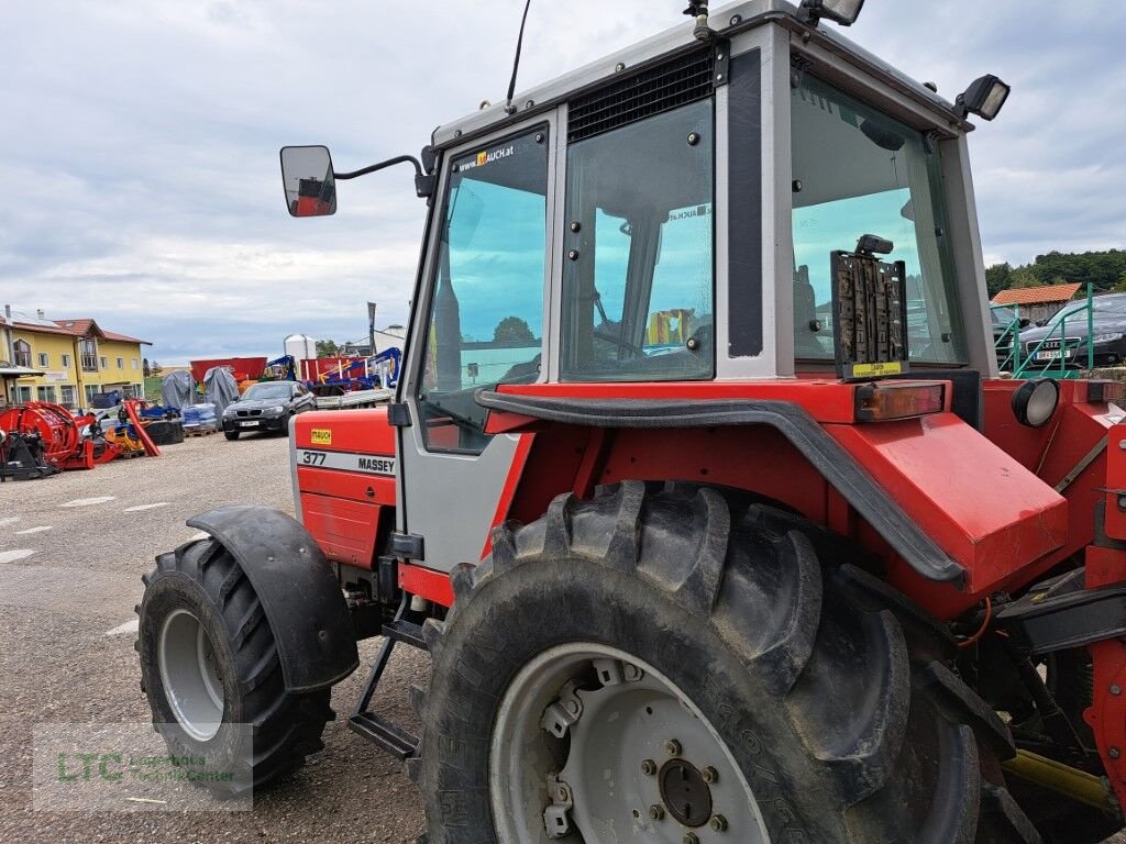 Traktor des Typs Massey Ferguson MF 377, Gebrauchtmaschine in Redlham (Bild 3)