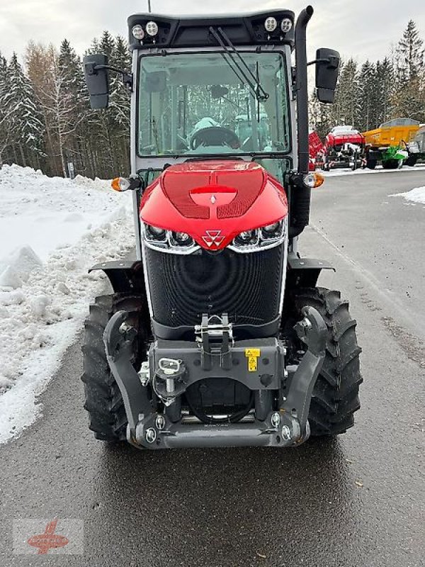 Traktor типа Massey Ferguson MF 3SP 115 Efficient, Neumaschine в Oederan (Фотография 16)