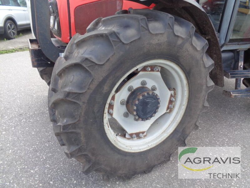 Traktor Türe ait Massey Ferguson MF 4325, Gebrauchtmaschine içinde Nartum (resim 3)