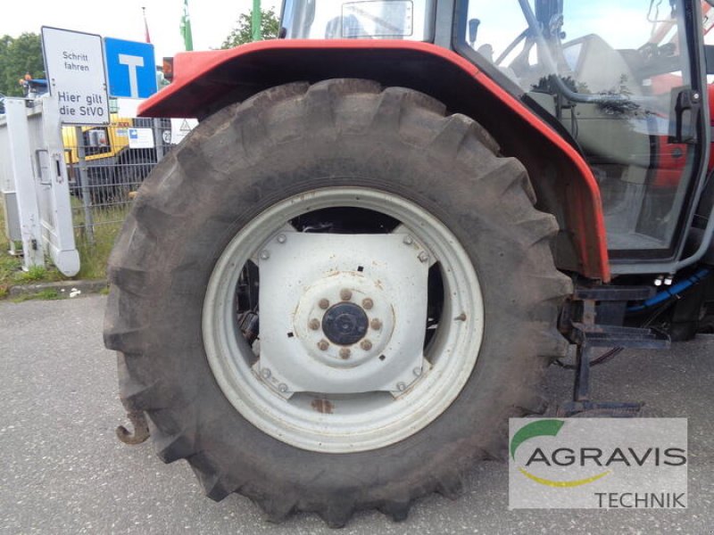 Traktor van het type Massey Ferguson MF 4325, Gebrauchtmaschine in Nartum (Foto 9)