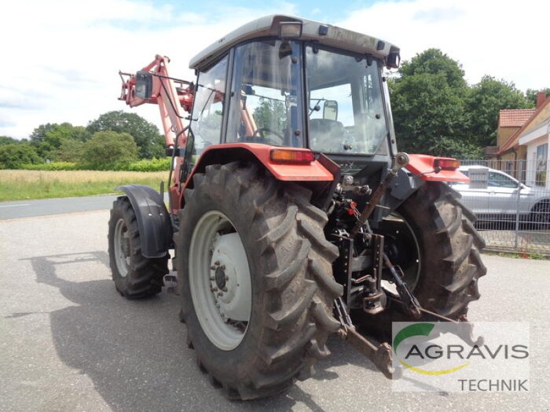 Traktor of the type Massey Ferguson MF 4345, Gebrauchtmaschine in Nartum (Picture 16)