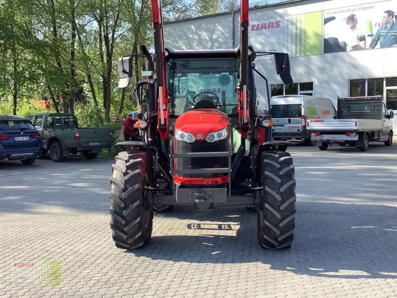 Traktor des Typs Massey Ferguson MF 4707  SONDERPREIS, Gebrauchtmaschine in Vohburg (Bild 5)
