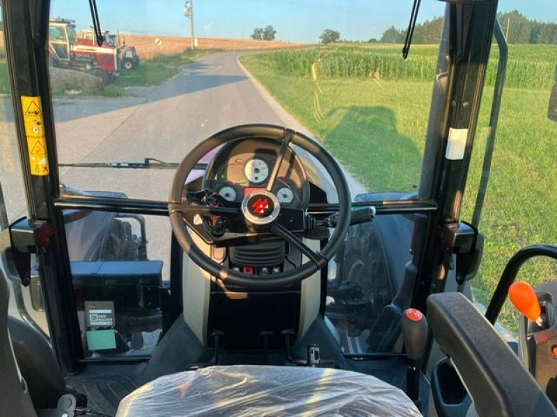 Traktor typu Massey Ferguson MF 4708 M Kabine, Vorführmaschine v NATTERNBACH (Obrázok 2)