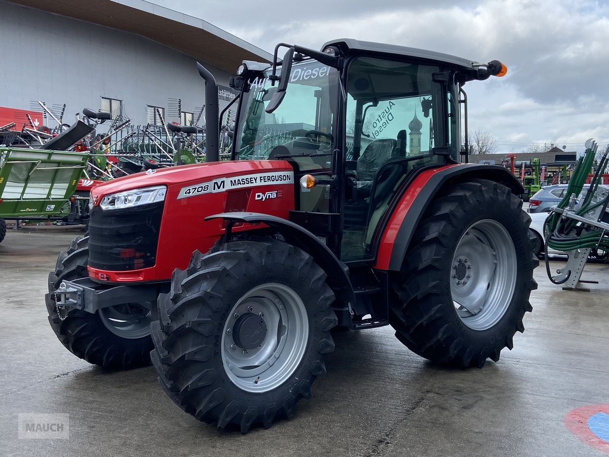 Traktor van het type Massey Ferguson MF 4708 M Kabine, Neumaschine in Burgkirchen (Foto 4)