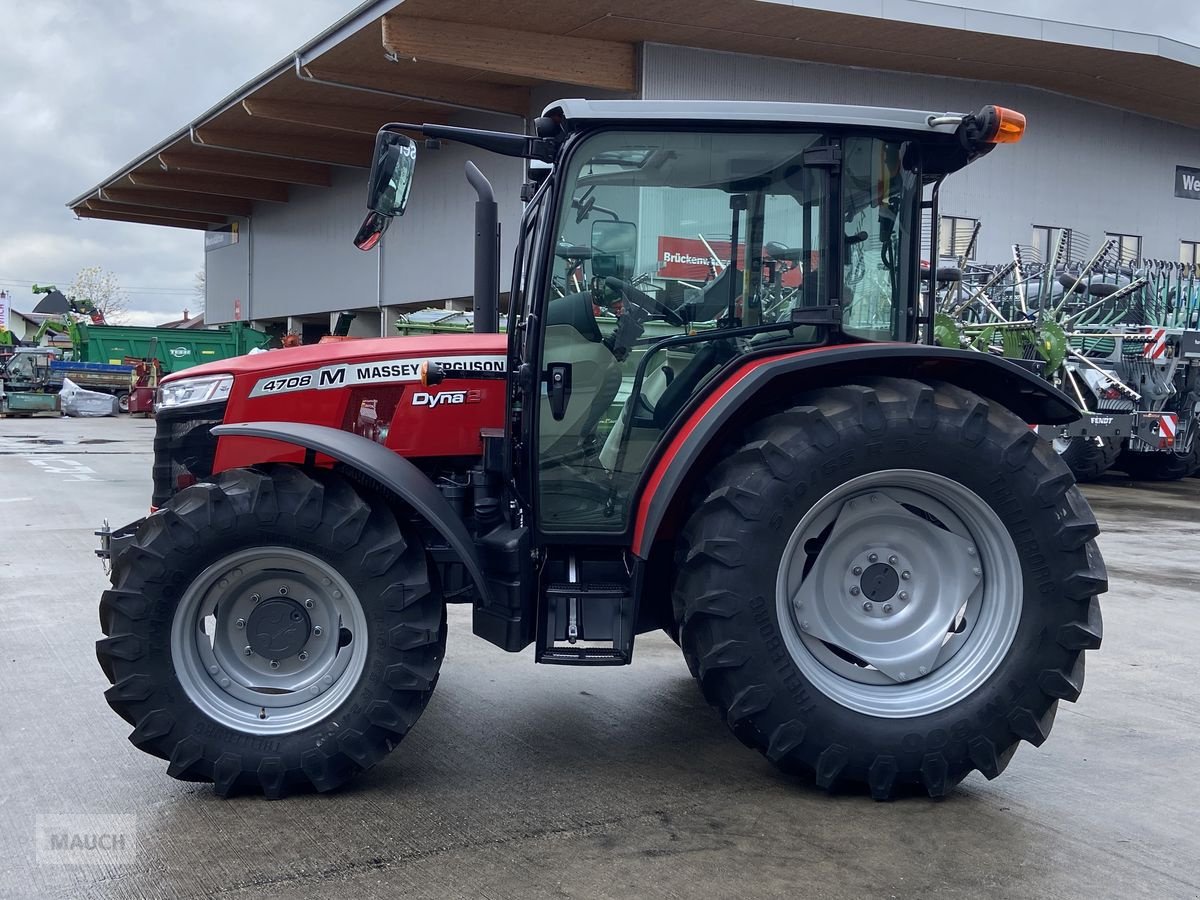 Traktor van het type Massey Ferguson MF 4708 M Kabine, Neumaschine in Burgkirchen (Foto 5)