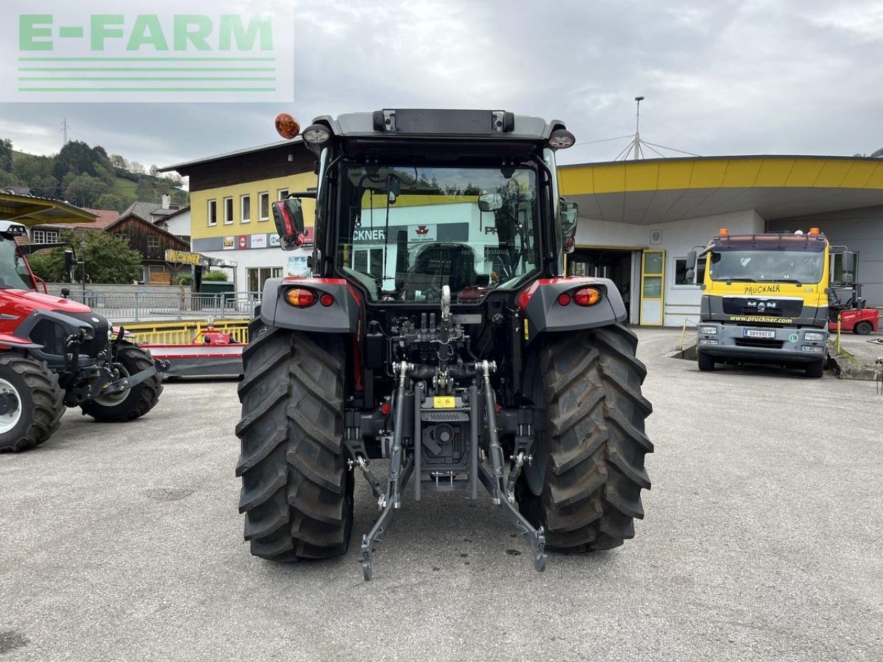 Traktor du type Massey Ferguson mf 4708 m, Gebrauchtmaschine en RANDEGG (Photo 7)