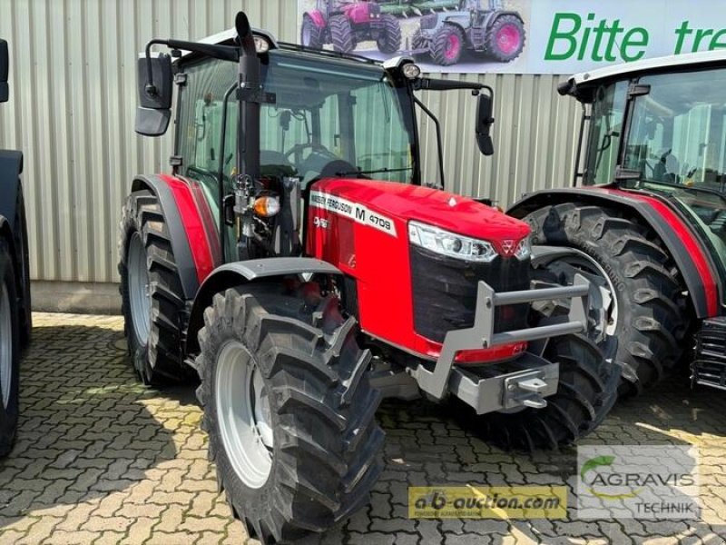 Traktor tipa Massey Ferguson MF 4709 M DYNA-2 ESSENTIAL, Gebrauchtmaschine u Barsinghausen-Göxe