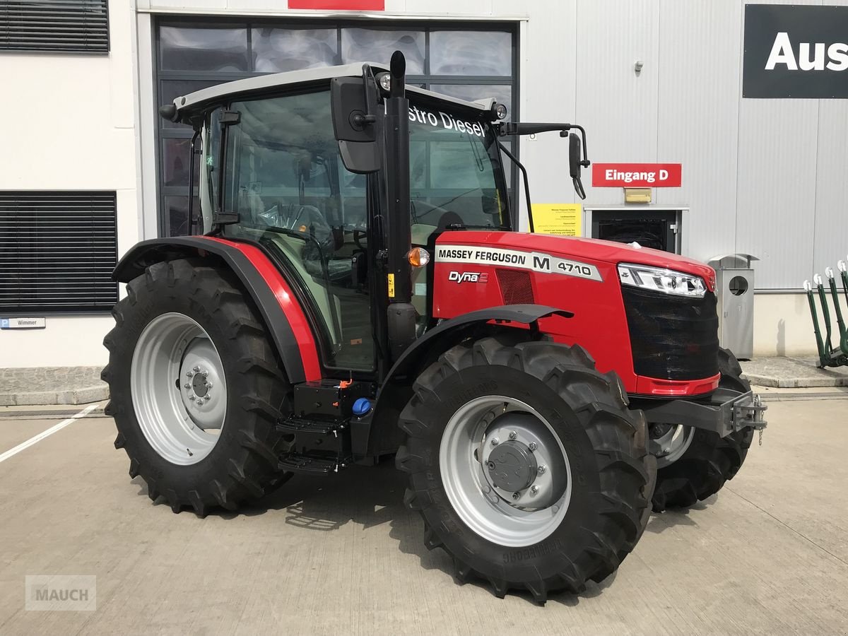 Traktor van het type Massey Ferguson MF 4710 M Kabine, Neumaschine in Burgkirchen (Foto 13)