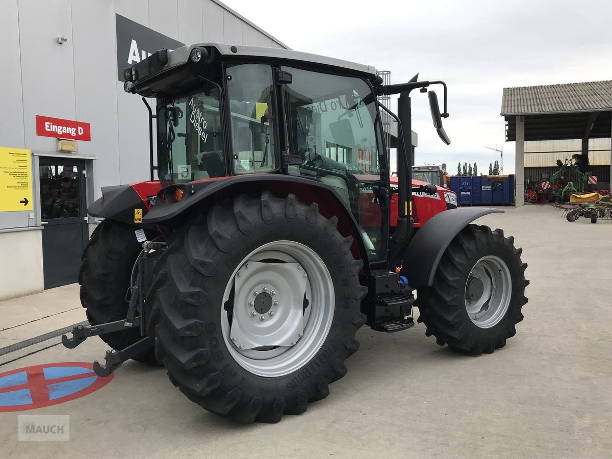 Traktor typu Massey Ferguson MF 4710 M Kabine, Vorführmaschine v Burgkirchen (Obrázek 9)