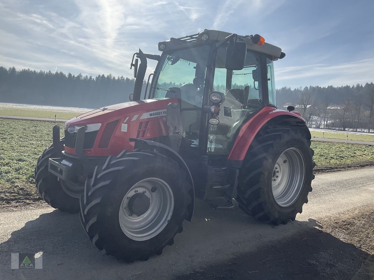 Traktor van het type Massey Ferguson MF 5609 Dyna-4 ES-Panoramic, Gebrauchtmaschine in Markt Hartmannsdorf (Foto 1)