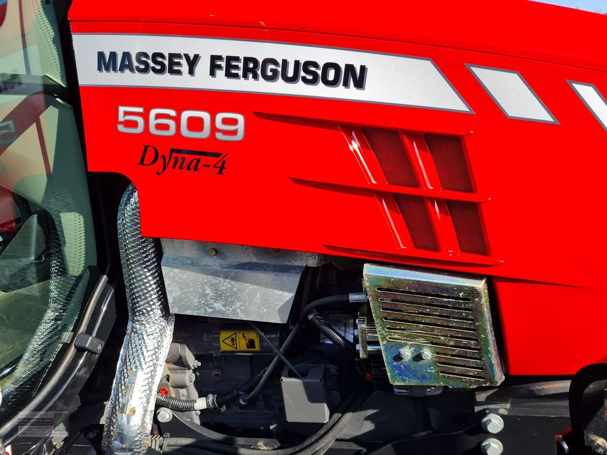 Traktor of the type Massey Ferguson MF 5609 Dyna-4 Essential, Gebrauchtmaschine in Gerasdorf (Picture 18)