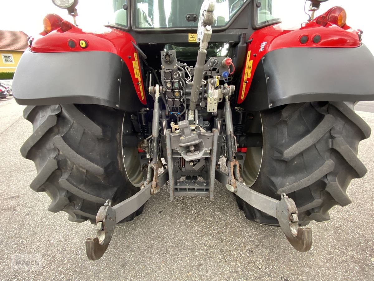 Traktor van het type Massey Ferguson MF 5611 Dyna-6 Efficient, Gebrauchtmaschine in Burgkirchen (Foto 12)