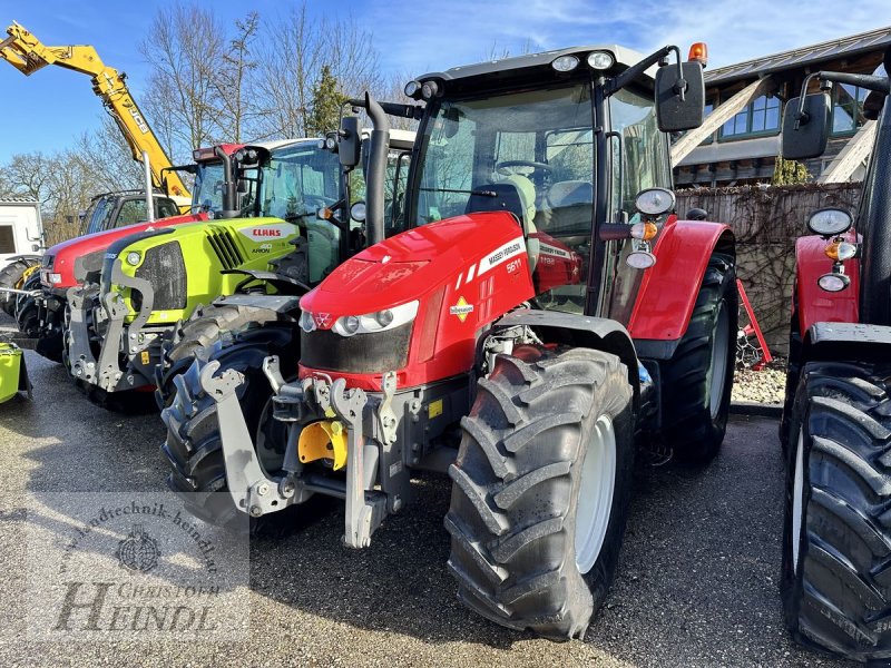 Traktor del tipo Massey Ferguson MF 5611 Dyna-6 Efficient, Gebrauchtmaschine en Stephanshart (Imagen 1)