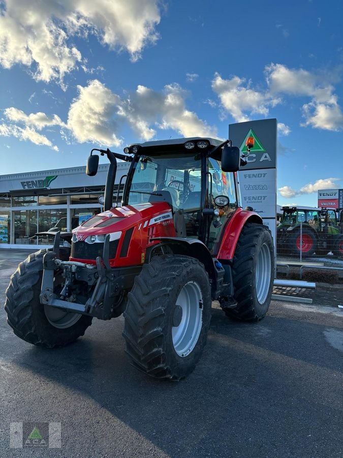 Traktor του τύπου Massey Ferguson MF 5611 Dyna-6 Essential, Gebrauchtmaschine σε Markt Hartmannsdorf (Φωτογραφία 2)