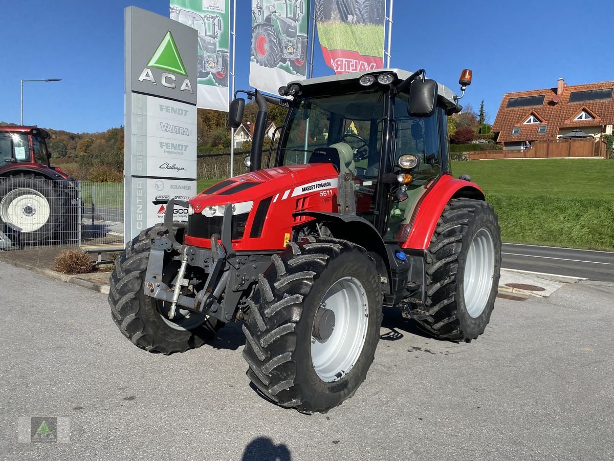 Traktor van het type Massey Ferguson MF 5611, Gebrauchtmaschine in Markt Hartmannsdorf (Foto 2)