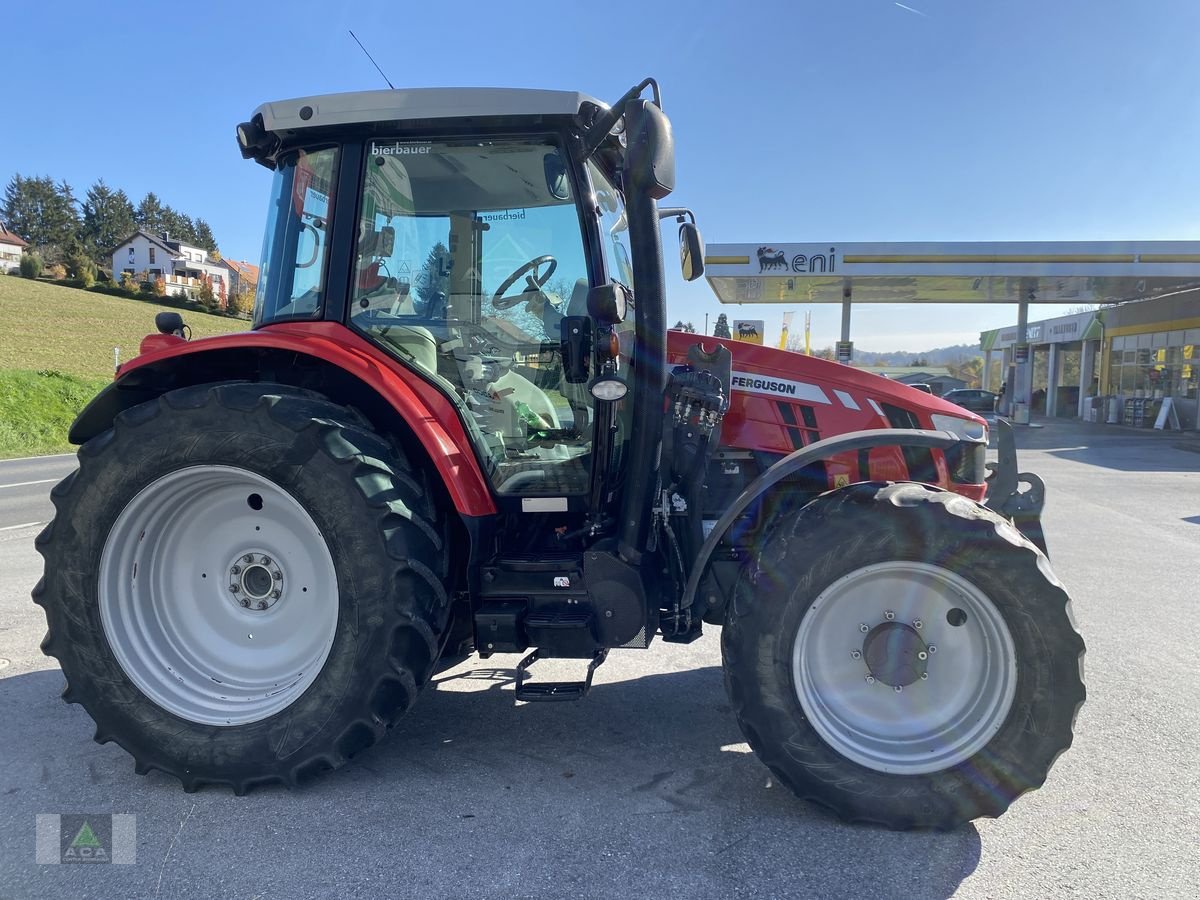 Traktor del tipo Massey Ferguson MF 5611, Gebrauchtmaschine In Markt Hartmannsdorf (Immagine 5)