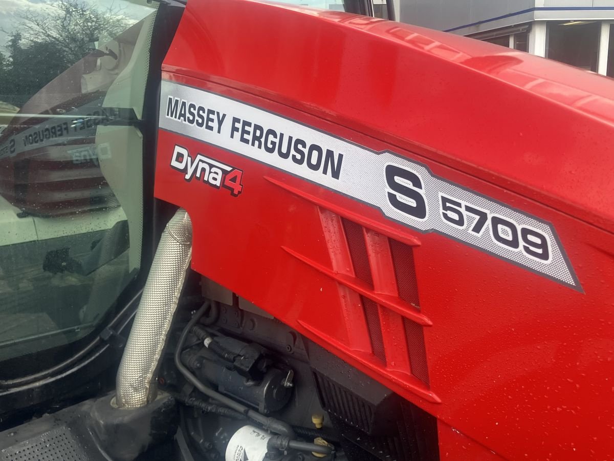 Traktor Türe ait Massey Ferguson MF 5709 Dyna-4, Gebrauchtmaschine içinde Villach (resim 4)