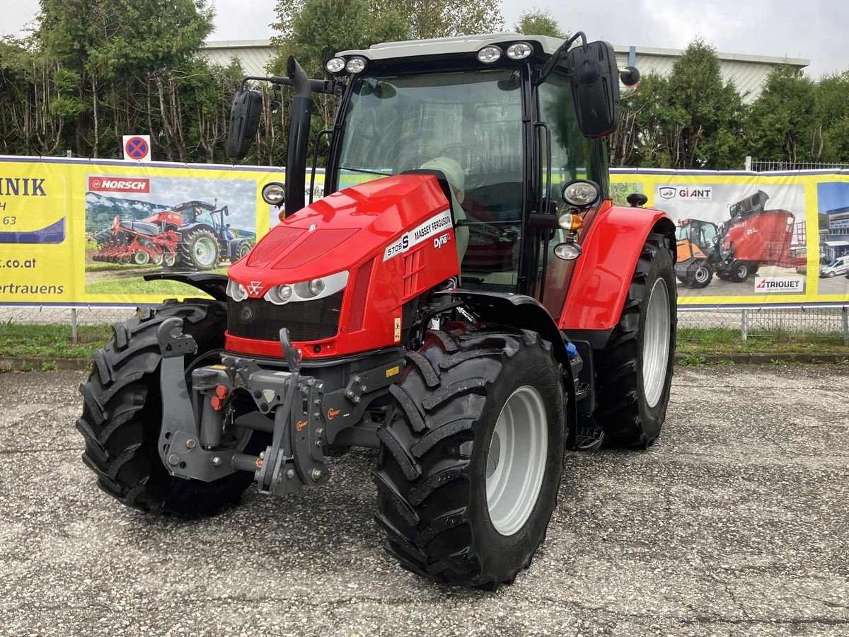 Traktor van het type Massey Ferguson MF 5709 Dyna-4, Gebrauchtmaschine in Villach (Foto 2)