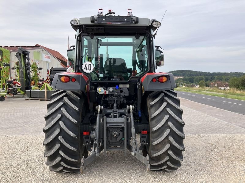 Traktor des Typs Massey Ferguson MF 5709 mit Quicke X5S FL, Gebrauchtmaschine in Birgland (Bild 8)