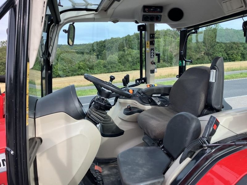 Traktor des Typs Massey Ferguson MF 5709 mit Quicke X5S FL, Gebrauchtmaschine in Birgland (Bild 23)